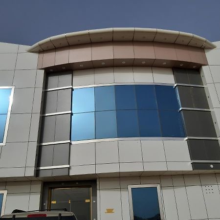 Daaralsharq For Residential Units Riaad Buitenkant foto