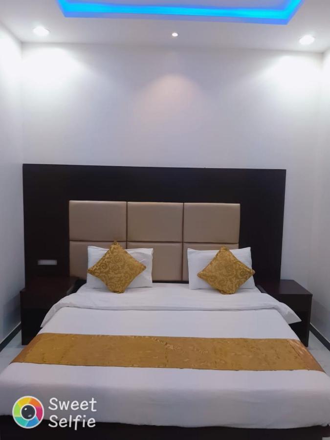 Daaralsharq For Residential Units Riaad Buitenkant foto